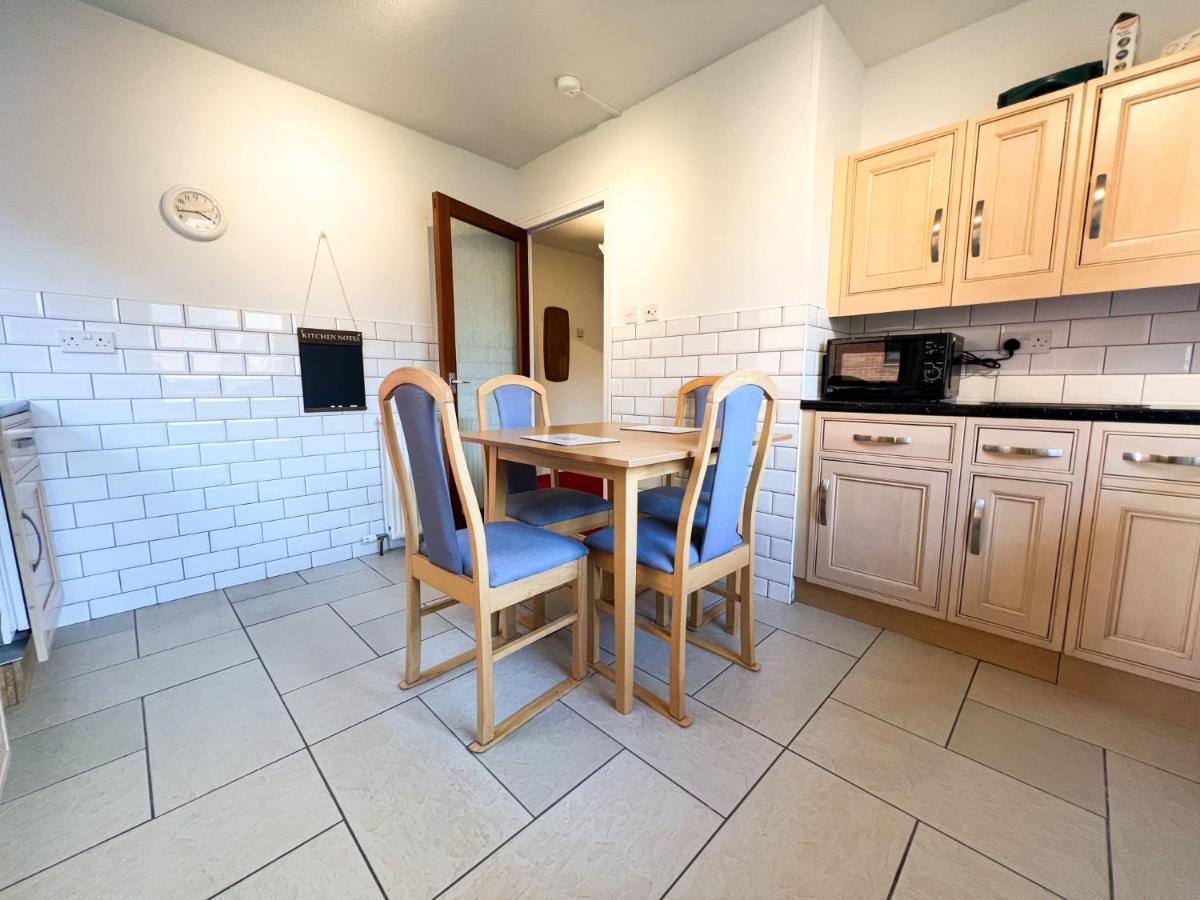 Anniesland Glasgow 1Bd Flat - Free Parking Exterior photo